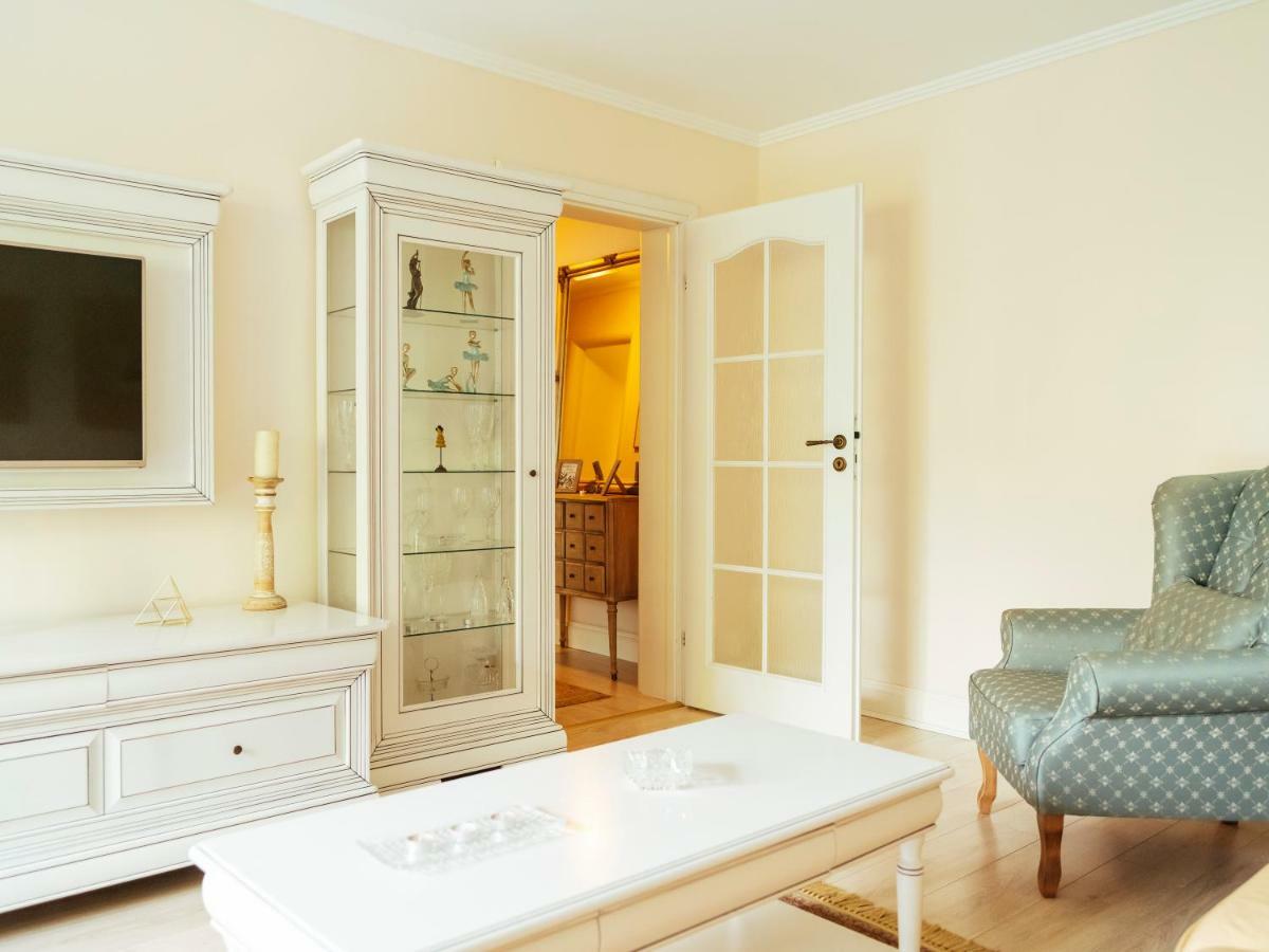 Aviatiei Luxury * Bucharest