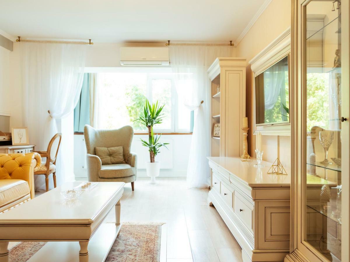 Aviatiei Luxury Apartment Bucharest