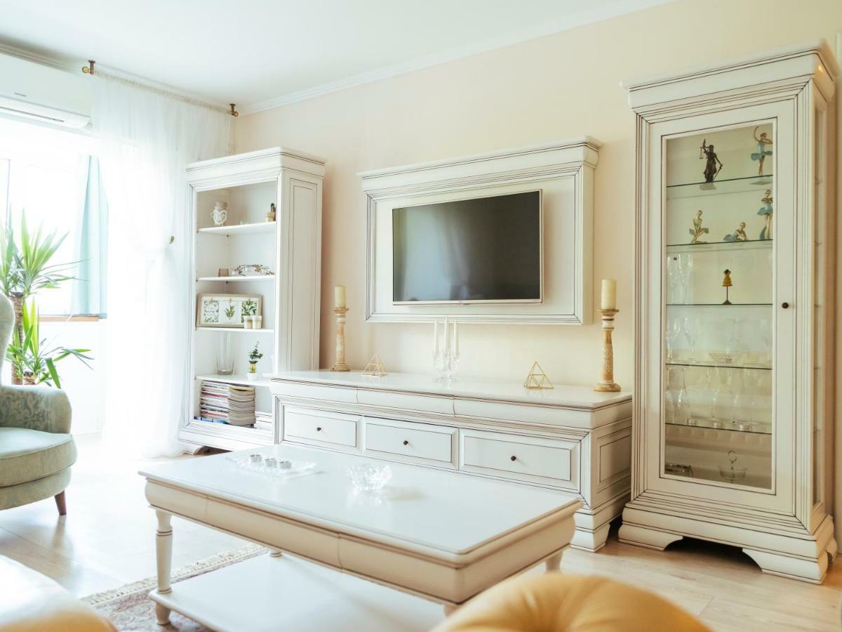 Aviatiei Luxury * Bucharest