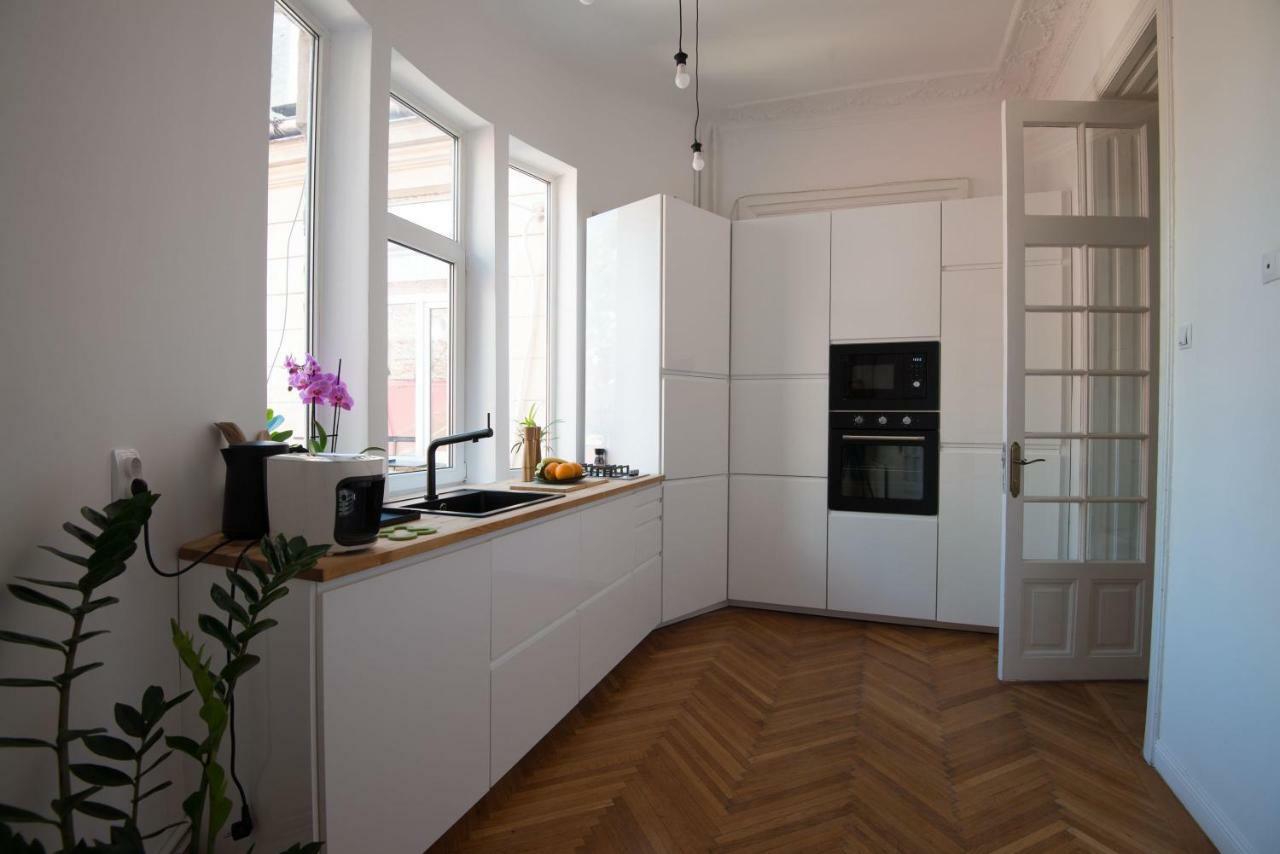 Apartament George Enescu Bucureşti