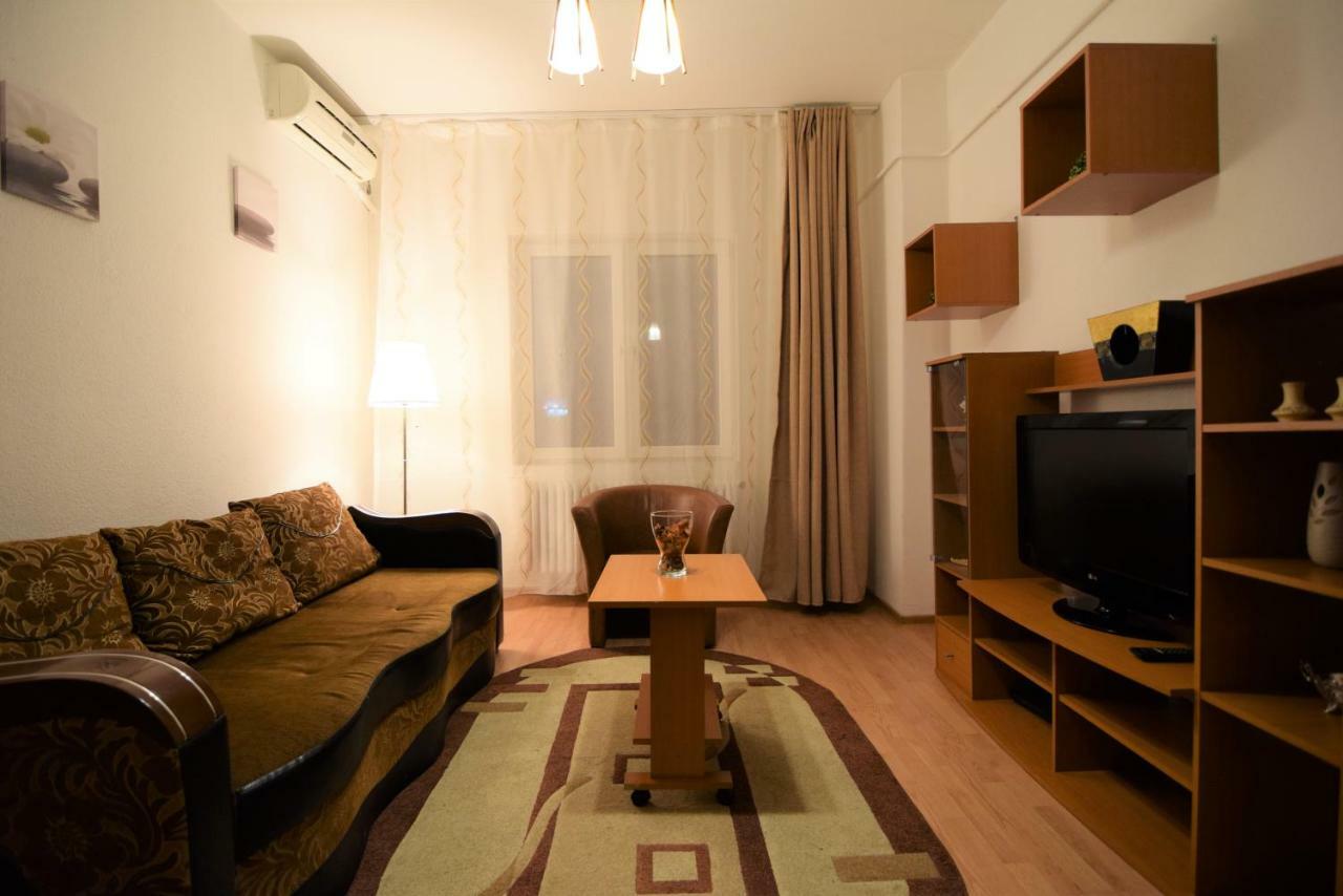 Resedinta Lui Calin Apartment *