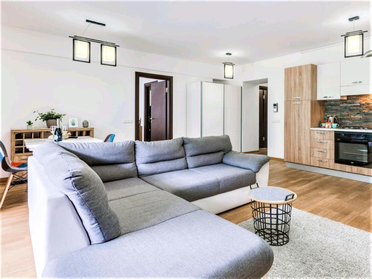 Platinum District 1 & 2 Aparthotel