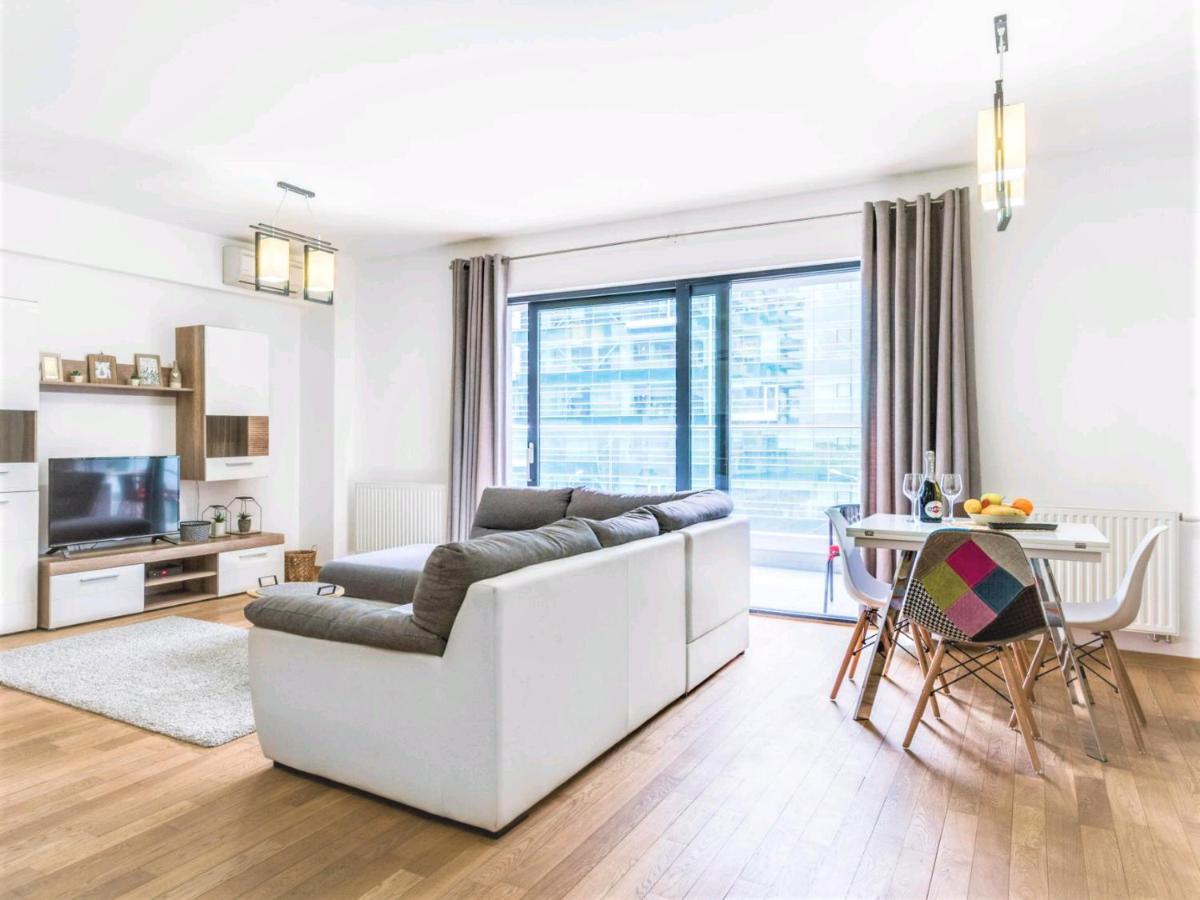 Platinum District 1 & 2 Aparthotel 3*