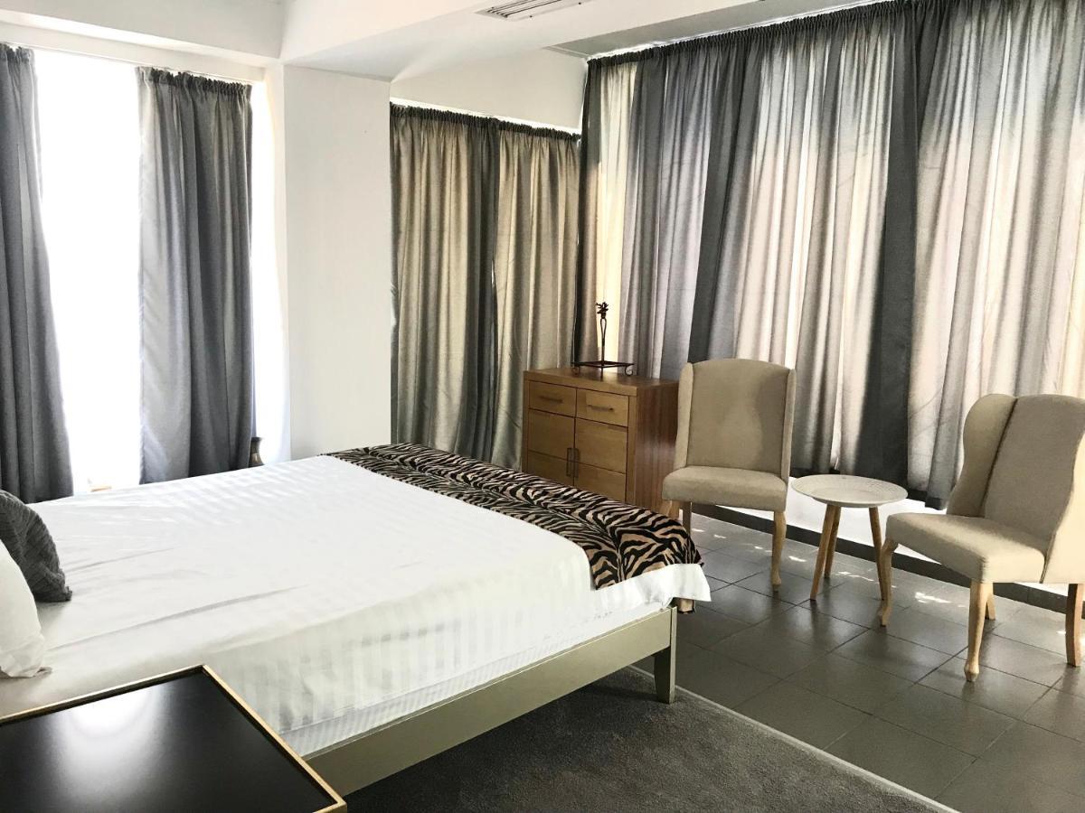 Brater Luxury 3* Bucureşti