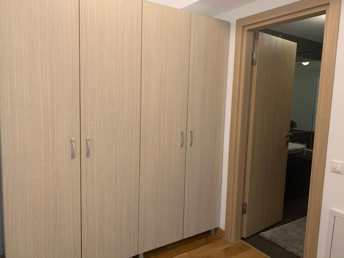 Apartment 365