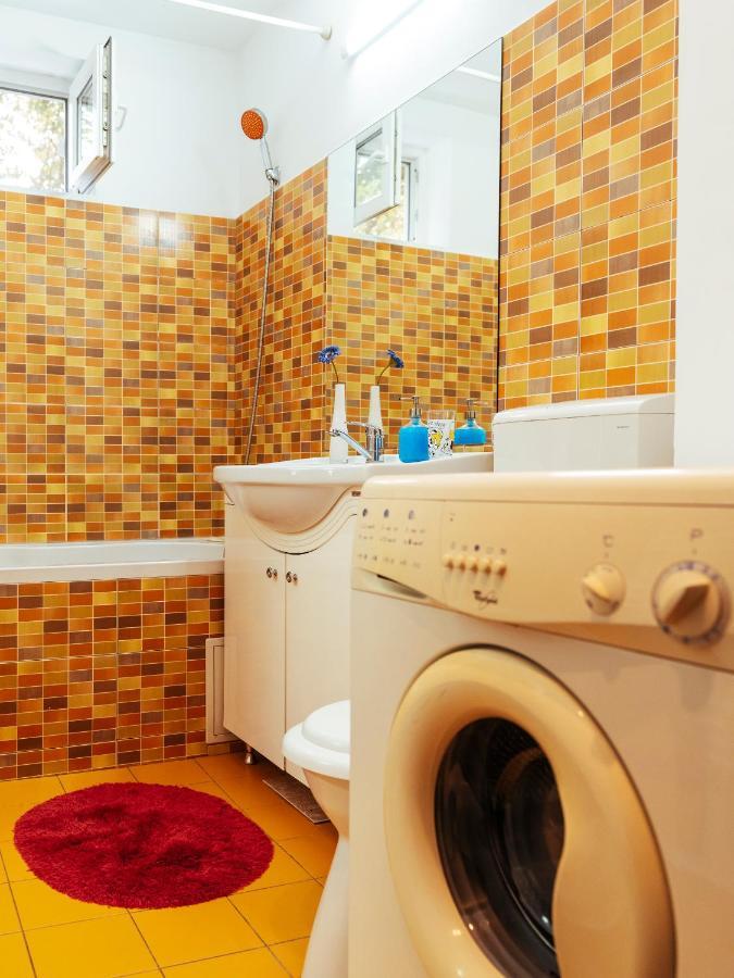 Apartment Woody - Cozy And Quiet Place Near Moghioros Park *