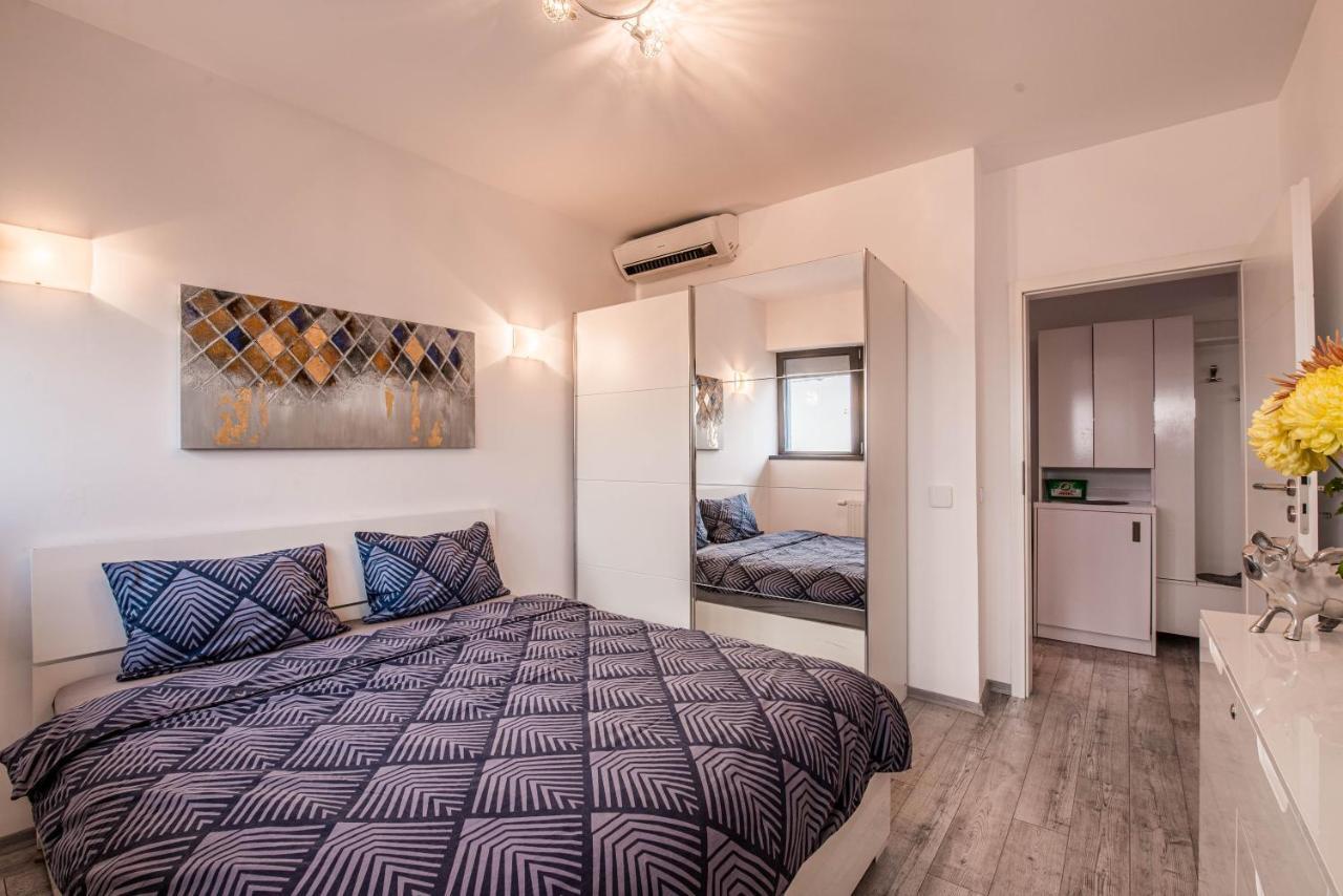 2-room Penthouse Plaza P1 Bucharest