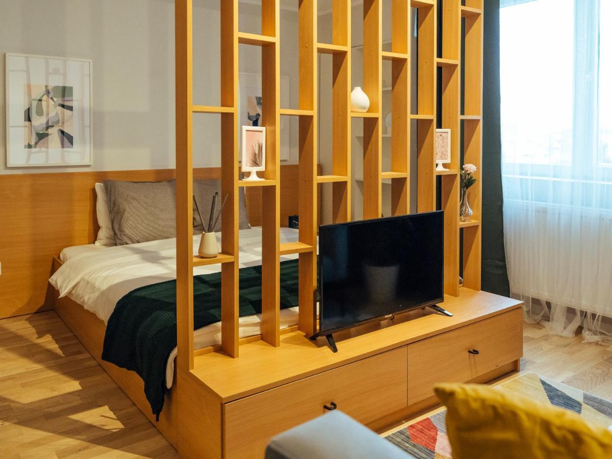 Cosy - Amazing Location - Old Town Apartment *