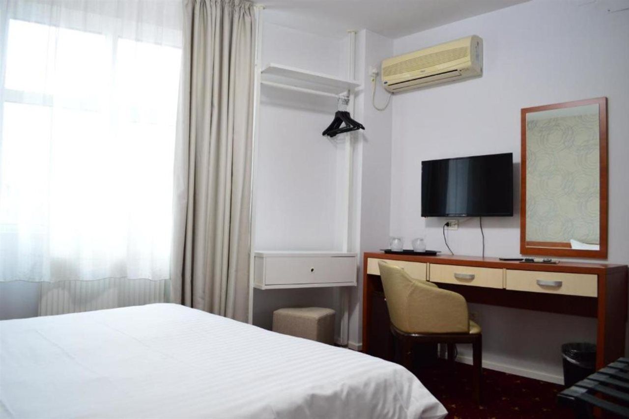 Kosher Hotel Lev Or Bucareste