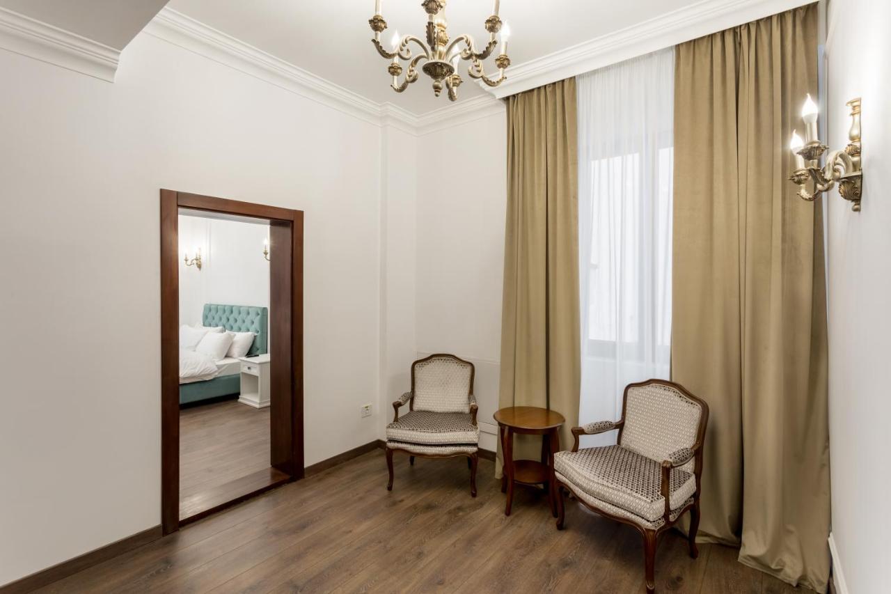 Lahovary Palace 3* Bucureşti