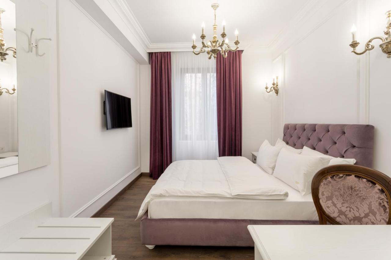 Hotel Lahovary Palace 3*