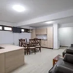Simona Apartaments