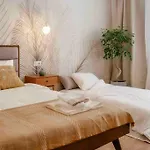 Bright Studio - Top Location - Old Town + Netflix