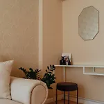 Elegant Vibes Apartment Next To Obor Market