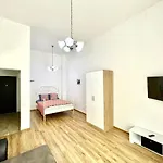 Sun Plaza Studio