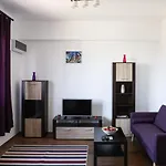 Ultracentral Cozy Apartment Near Old Town