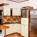 Bohemian Apartment - Center Of Bucharest