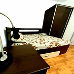 Studio Fully Furnished Dristor Metro, Main Street.