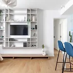 Royal Atheneum By Citylife Suites