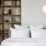 Royal Atheneum By Citylife Suites