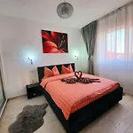 Zen Apartment
