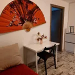 Huge 3 Room Apartament In City Center!