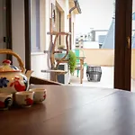 Theatre Rooftop Apartment With Patio