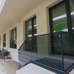 2 room suite no 1 free parking Catedral Residence