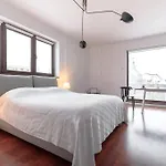 Bianco 16 - Central Studio Universitate - Old Town