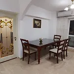 L\'Imerald Ultra-Central Apartment-Artesian Fountains View