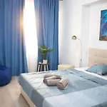 Cozy Special Lake View Residence