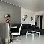 Luxury Westpark 2-Room Apartment Lakeview W5
