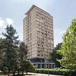 Elegant Studio In The Heart Of The Town