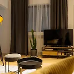 Bright 3Br Flat - Top Location - Green View Balcony