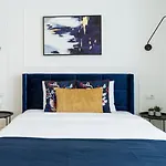 Sunny 3Br Midtown Flat - Amazing View Balcony
