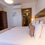 Aparthotel Sir Fundeni Tower