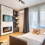 Bright 2Br Flat - Top Location - Amazing Balcony