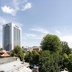 Bright 2Br Flat - Top Location - Amazing Balcony