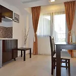 Amadeus Residence