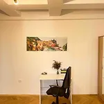 Cozy Flat Right Next To Bucharest\'S Central Park