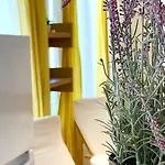 Boutique Apartment In The Bucharest City Center