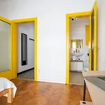Bright Studio With Cismigiu Park View