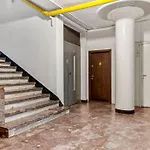 Central Penthouse Studio With Bbq & Jacuzzi