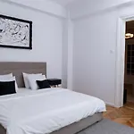 Color Aparments Coposu Blv