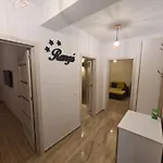 Ranga Apartments-Family