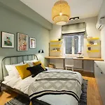 Bohemian Apartment In Old Town - Self Check-In