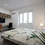 Modern Apartment In The Heart Of Bucharest