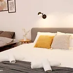 Chic Scandinavian Style Studio