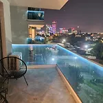 New Style White Modern Apartments