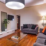 Victoria Secret - Central Apartment With View